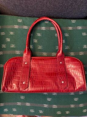 Kenneth Cole red leather shoulder bag